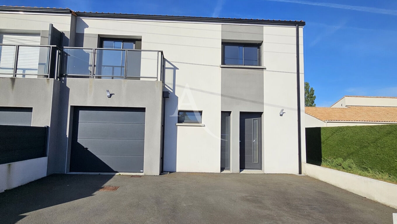 Agence immobilière de 
 L'Adresse  bichon immobilier - L'ADRESSE ST PHILBERT DE GRAND LIEU 
