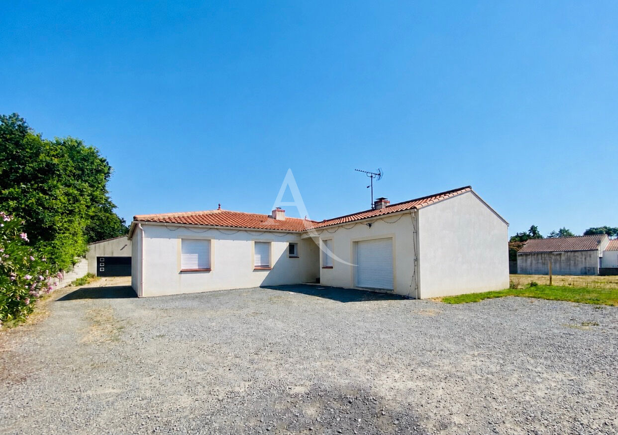 Agence immobilière de 
 L'Adresse  bichon immobilier - L'ADRESSE ST PHILBERT DE GRAND LIEU 
