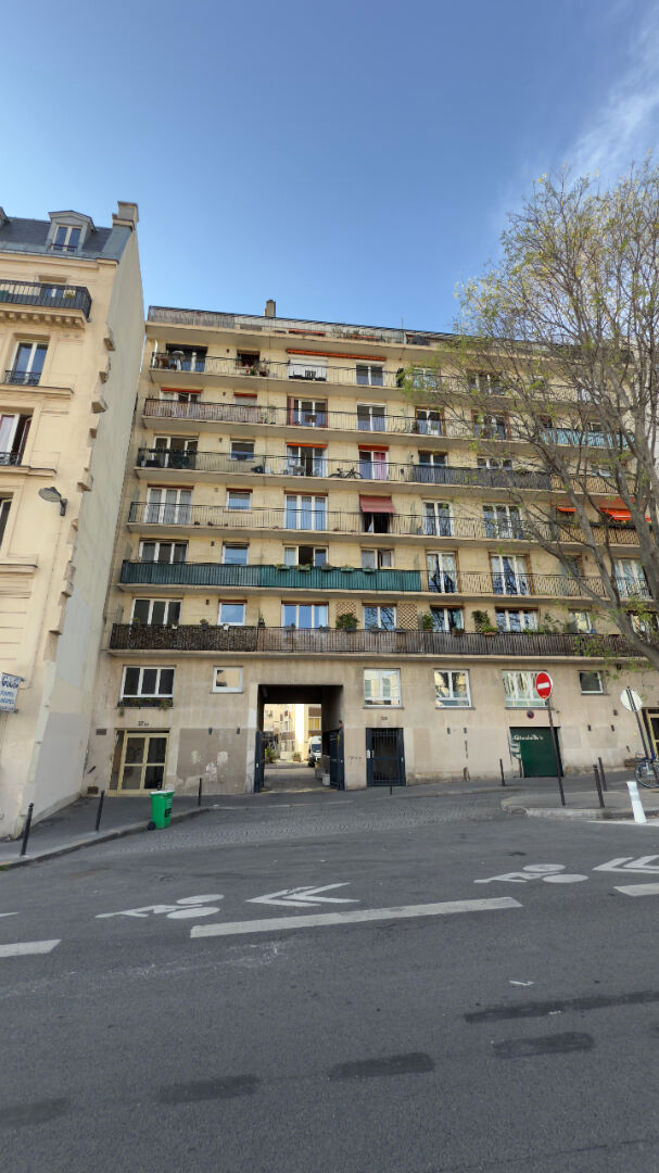 Photo A vendre Box 15 m2 - Hopital Saint Louis - 75010 Paris image 3/6