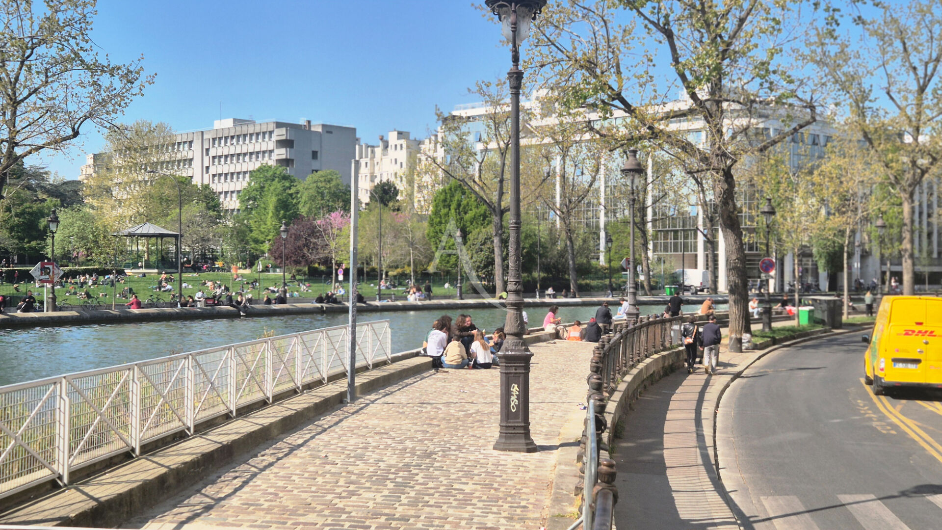 Agence immobilière de L'Adresse  DU CANAL - L'ADRESSE DU CANAL