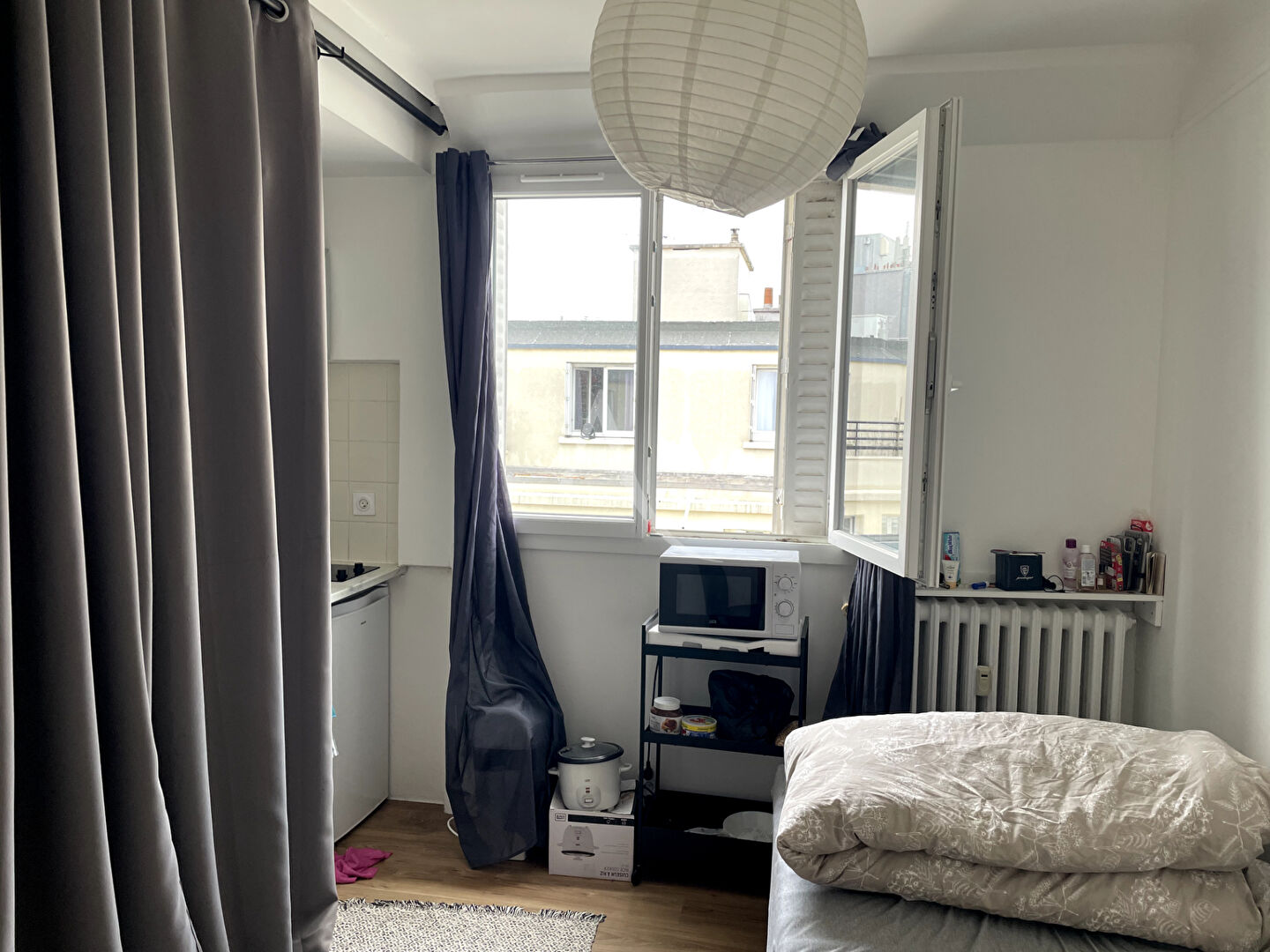 Photo Studio au dernier étage avec jolie vue dégagée & Canal ! image 6/6