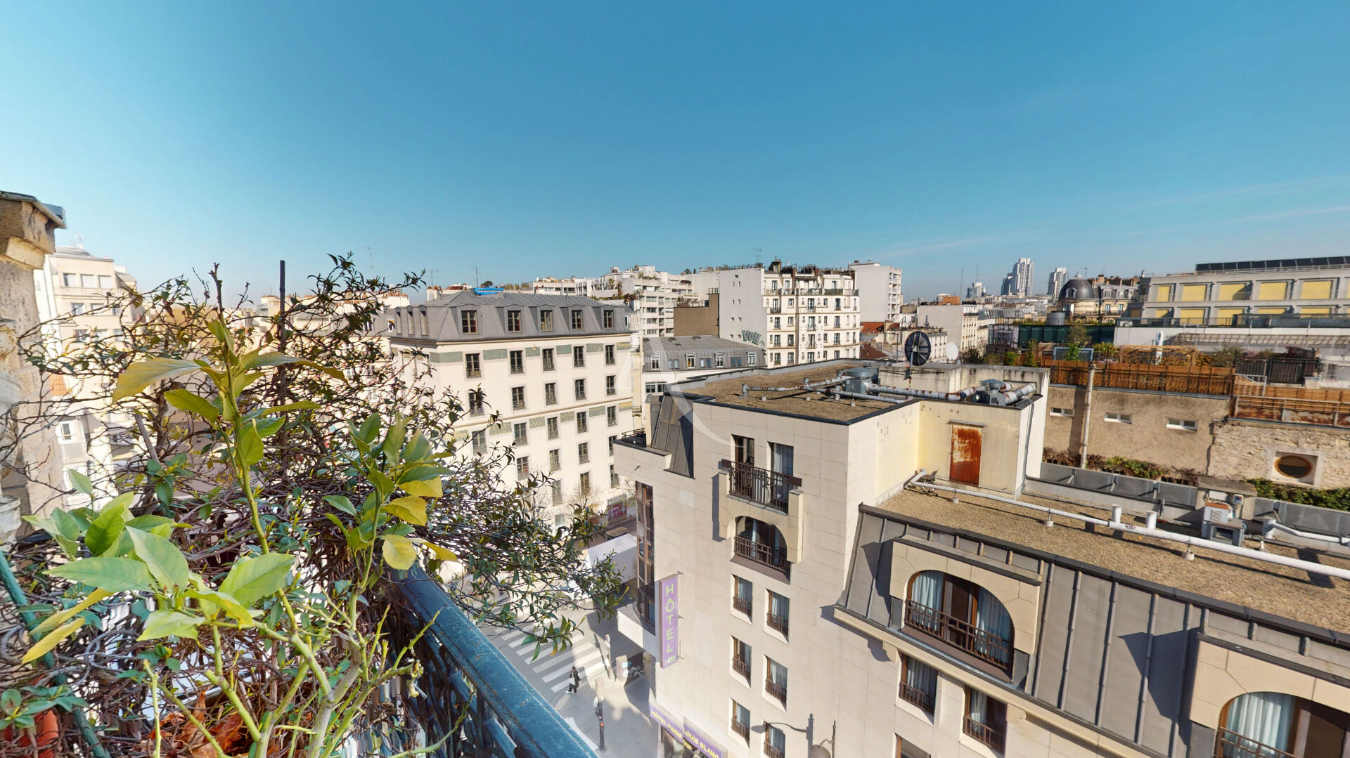 Agence immobilière de L'Adresse  DU CANAL - L'ADRESSE DU CANAL