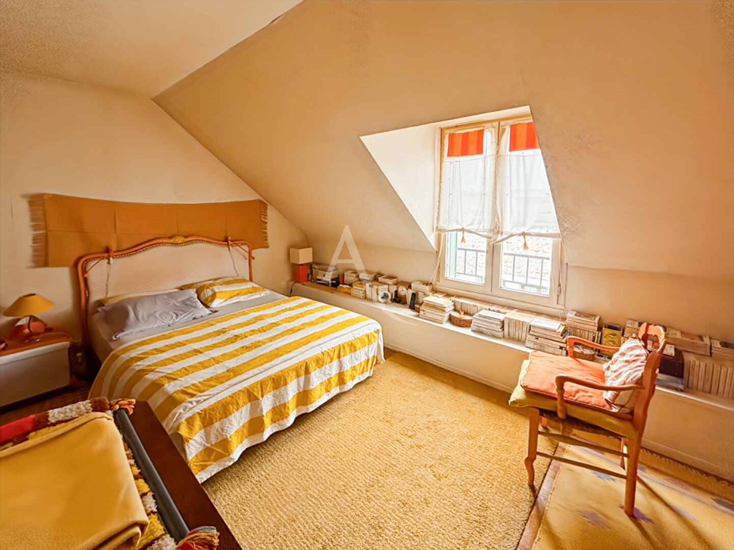 Photo Maison en plein coeur d'Etrechy image 6/6