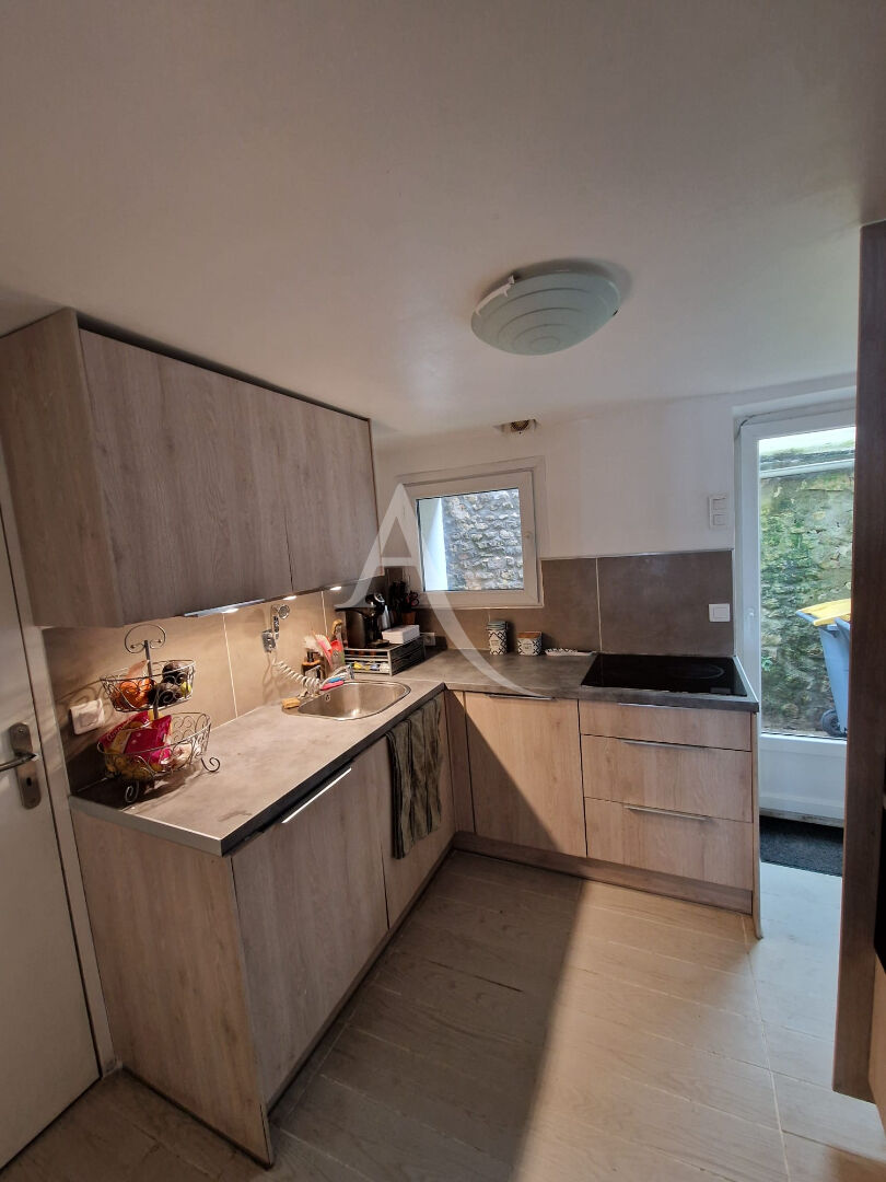 Photo MAISON EN PIERRES EN CENTRE VILLE DE SACLAS image 6/6