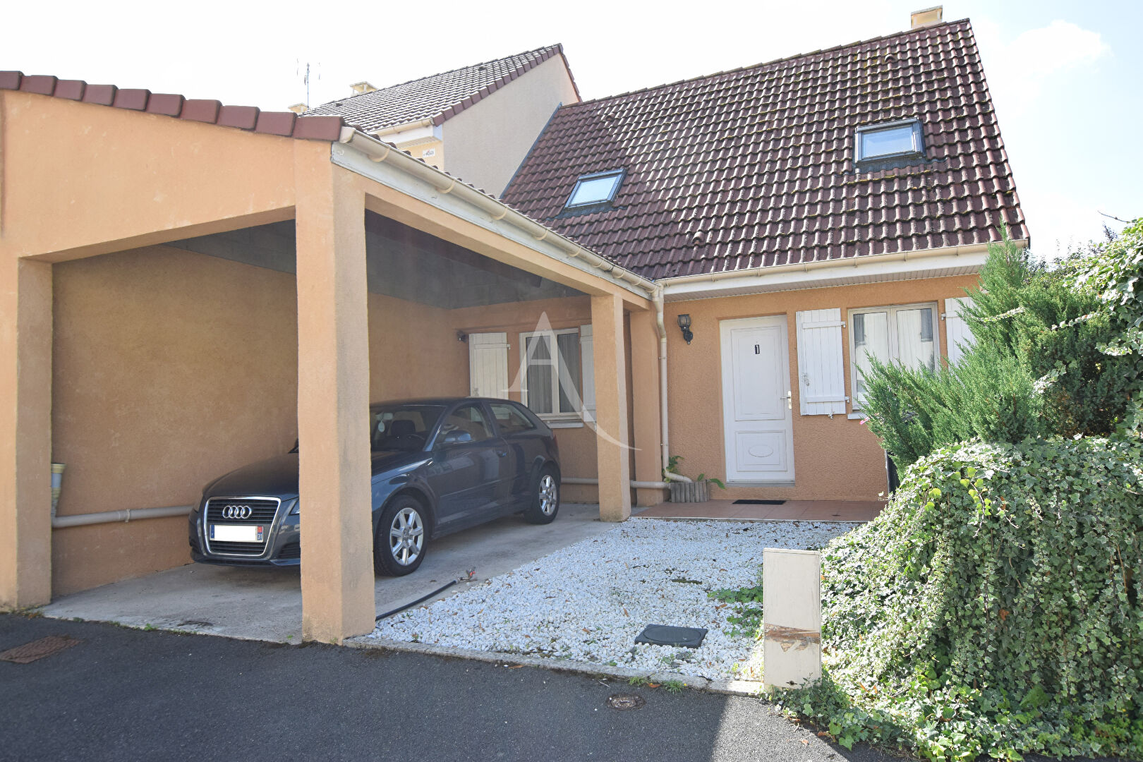 Agence immobilière de L'Adresse AGENCE DE LA HALLE - AGENCE DE LA HALLE L'ADRESSE
