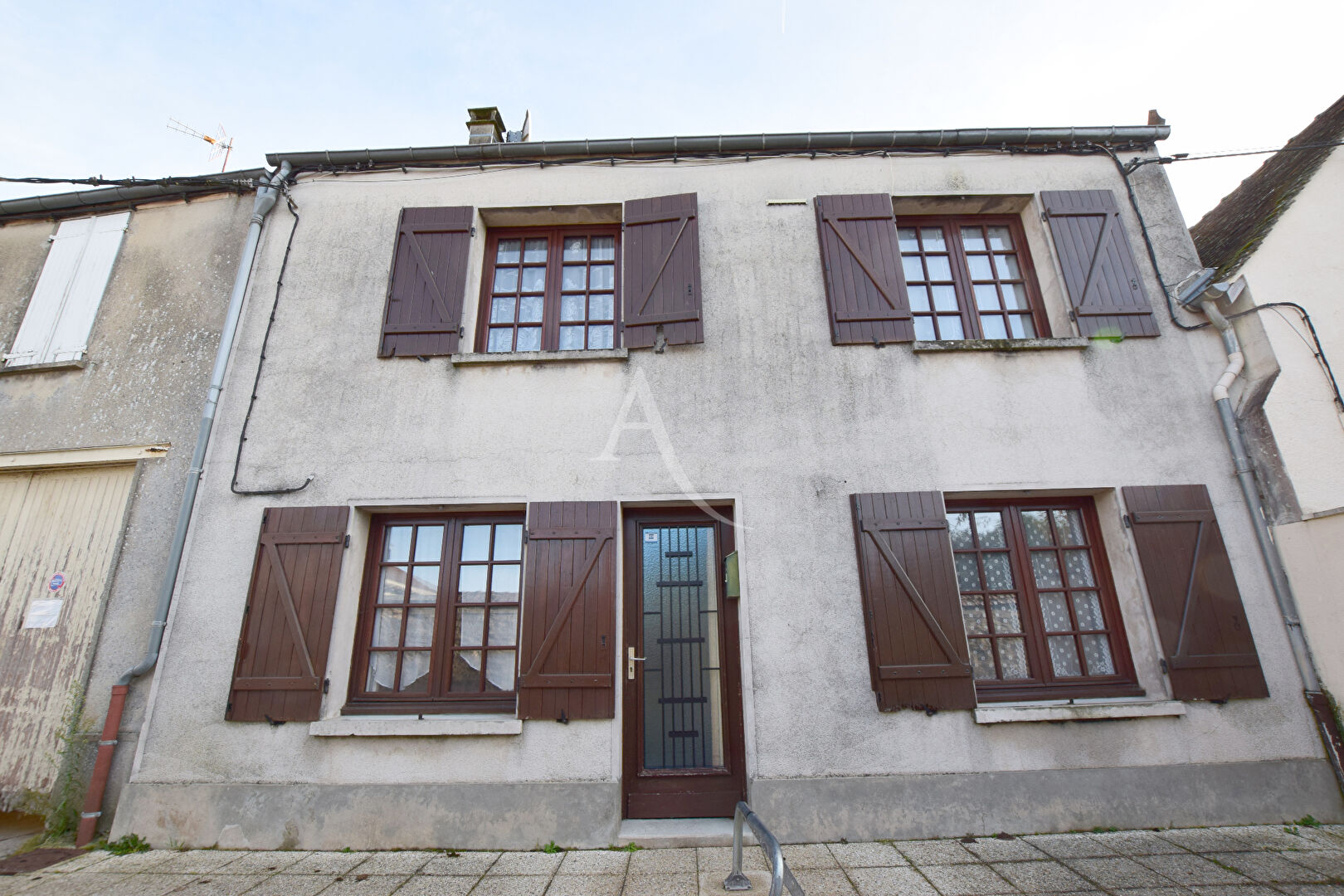 Agence immobilière de L'Adresse AGENCE DE LA HALLE - AGENCE DE LA HALLE L'ADRESSE