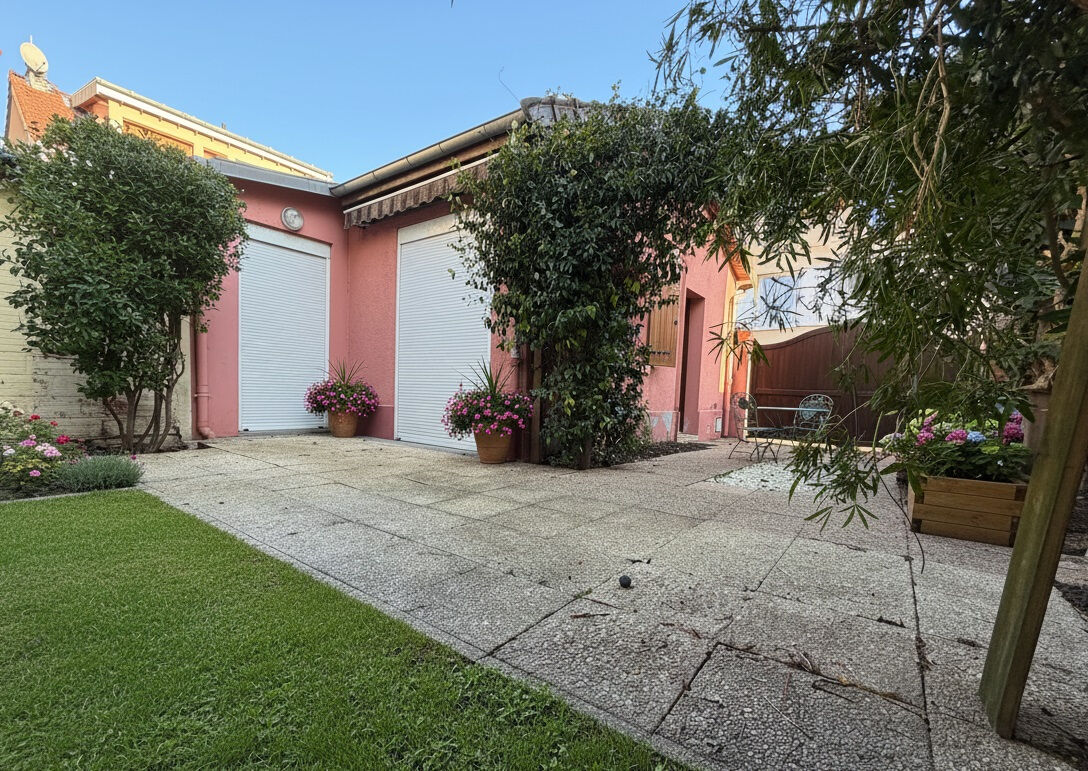 Agence immobilière de 
 L'Adresse Chaville Viroflay - L'ADRESSE Agence Immo Chaville Viroflay 
