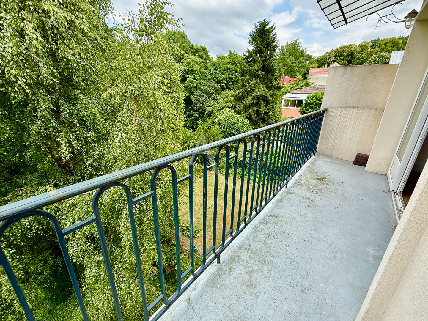 Agence immobilière de 
 L'Adresse Chaville Viroflay - L'ADRESSE Agence Immo Chaville Viroflay 
