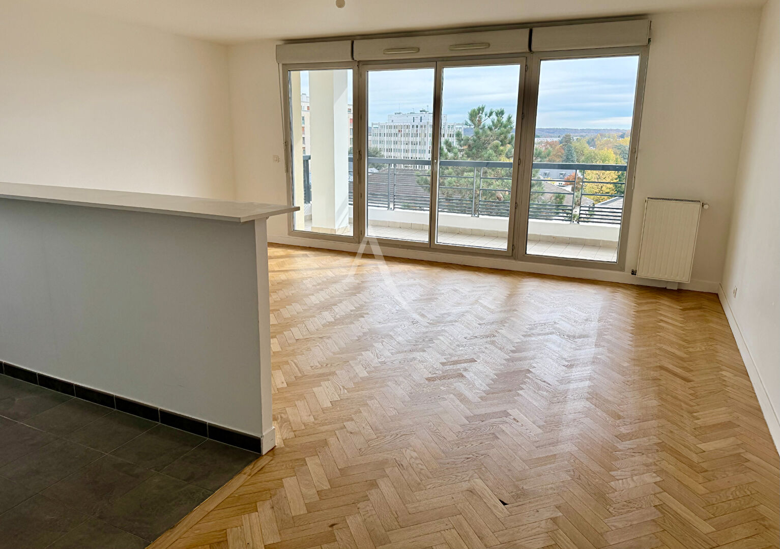 Photo Appartement 3 pièces 76 m² à vendre Versailles Montreuil  Terrasse, balcon, ascenseur parking, cave image 2/6