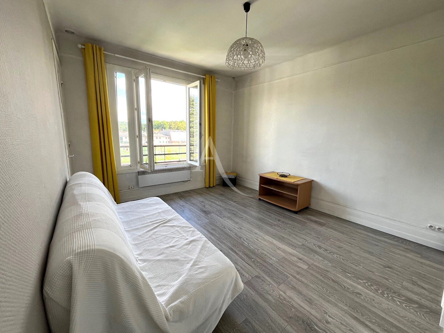 Agence immobilière de 
 L'Adresse Chaville Viroflay - L'ADRESSE Agence Immo Chaville Viroflay 
