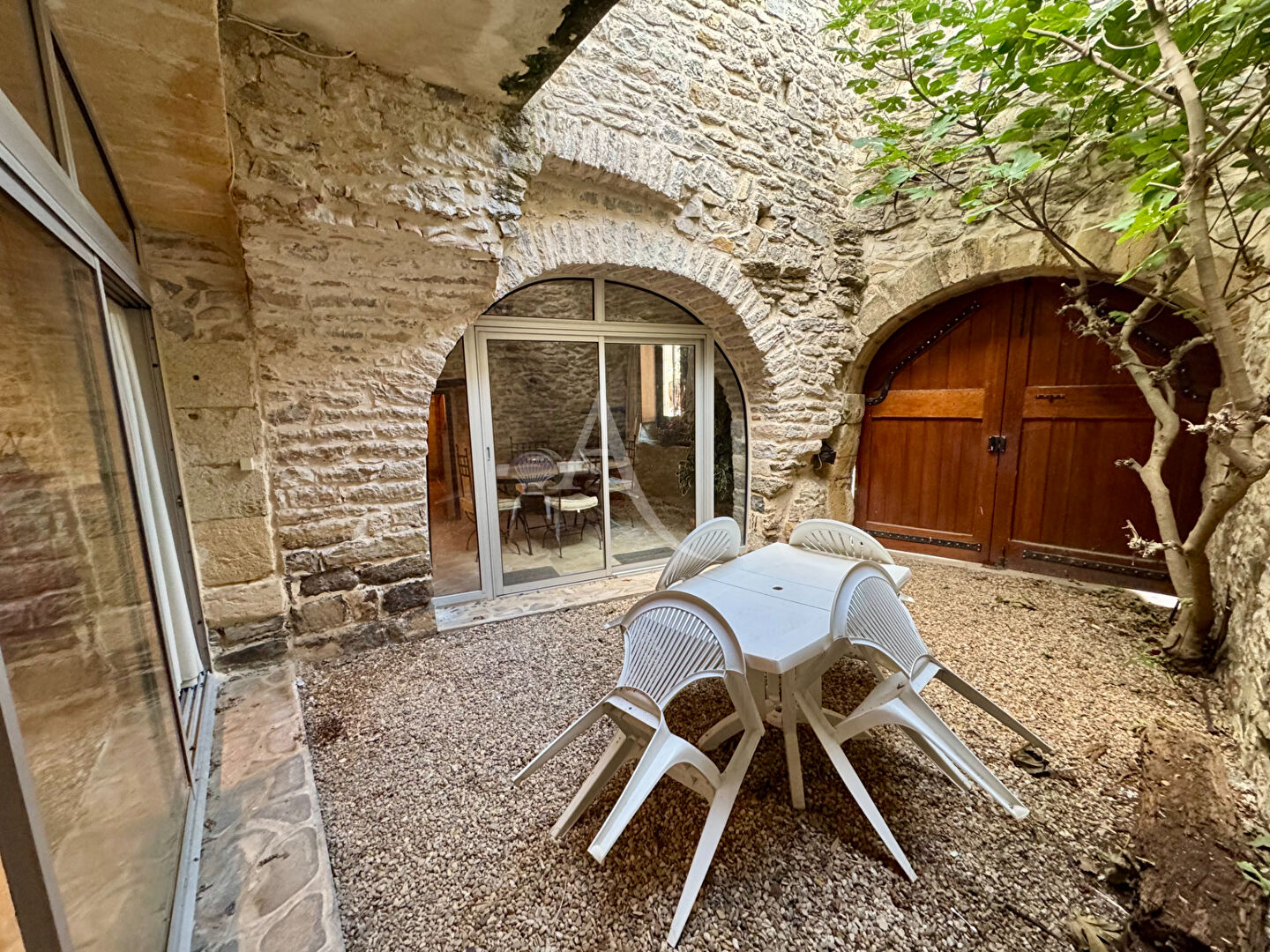 Maison Clarensac 5 pièce(s) 152 m2