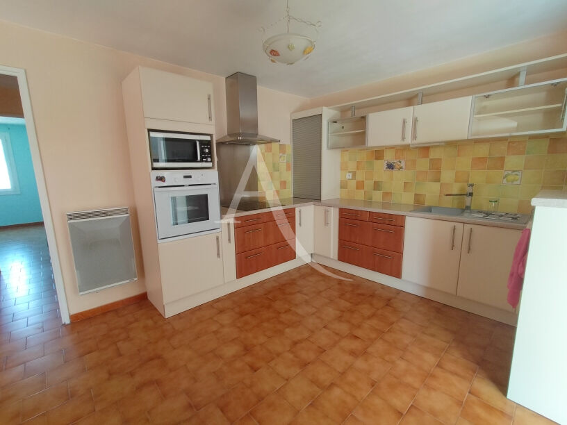 Photo Frontignan - Maison de plain-pied de 87M² de type 4 avec garage.. image 5/6