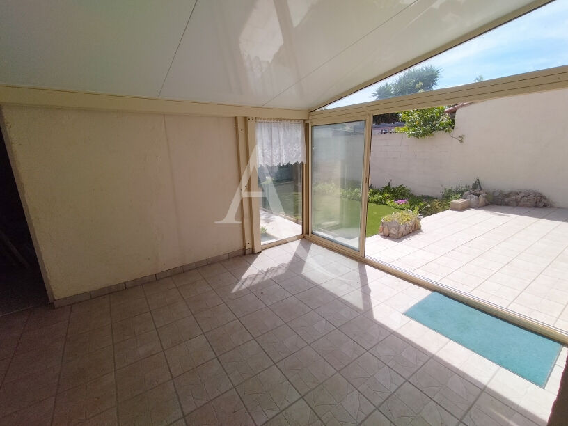 Photo Frontignan - Maison de plain-pied de 87M² de type 4 avec garage.. image 6/6