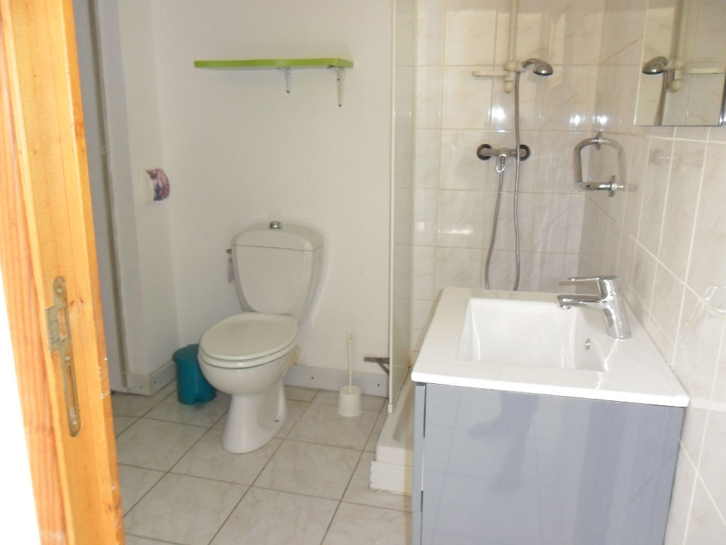 Photo Appartement Bedarieux 2 pièce(s) 31.5 m2 - Loyer 410  CC image 6/6