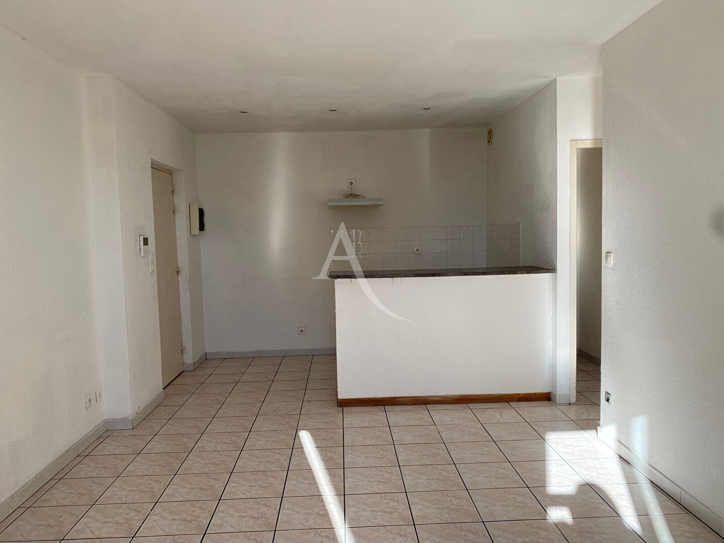 BEZIERS - Appartement 3 pièce(s) - 52 m2 - 540   CC