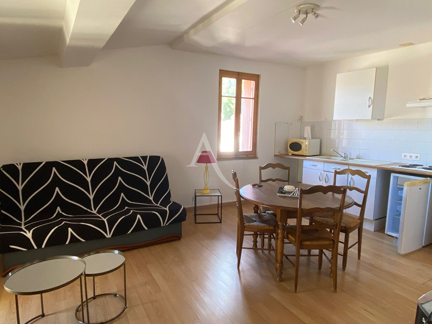 Appartement meublé - 2 pièce(s) - BEDARIEUX - 31 m² - 380  CC