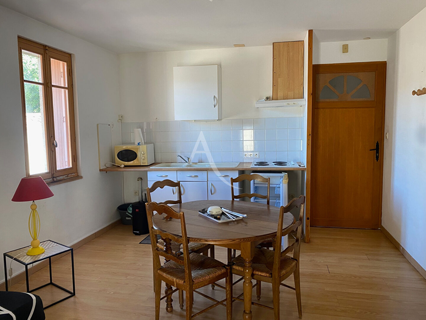 Photo Appartement meublé - 2 pièce(s) - BEDARIEUX - 31 m² - 380  CC image 2/6