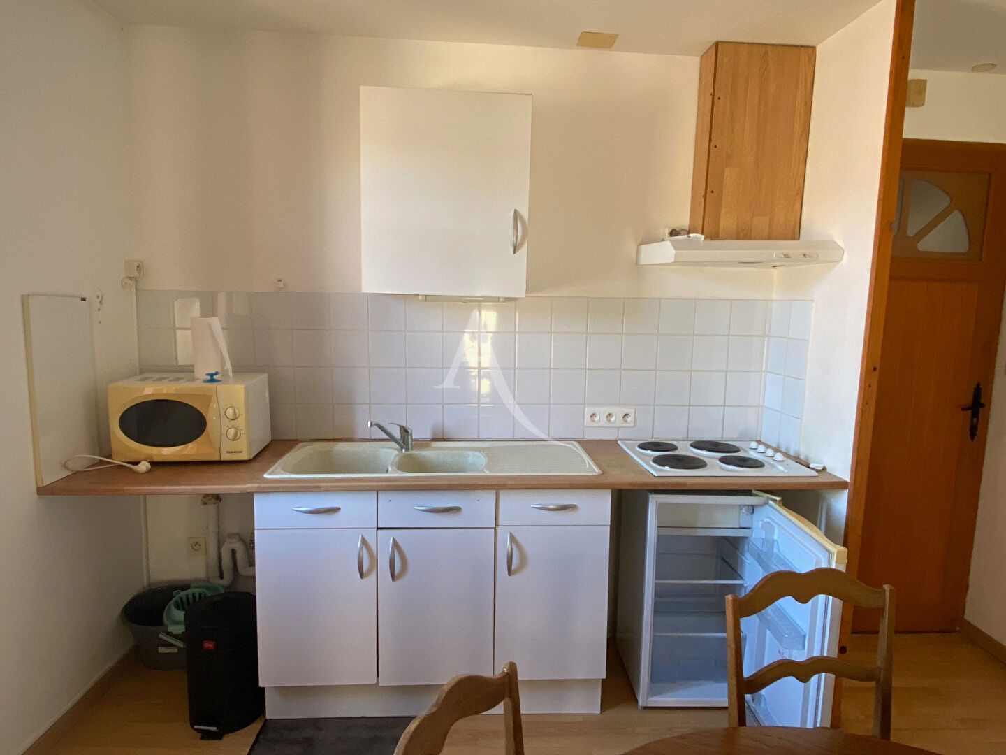 Photo Appartement meublé - 2 pièce(s) - BEDARIEUX - 31 m² - 380  CC image 5/6