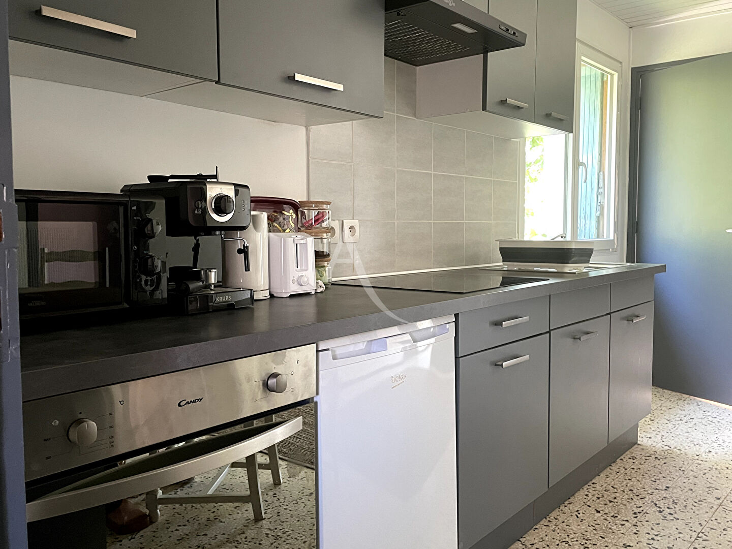 Photo Appartement meublé 3 pièce(s) - BEDARIEUX - 40.59 m2- 480  CC image 2/6