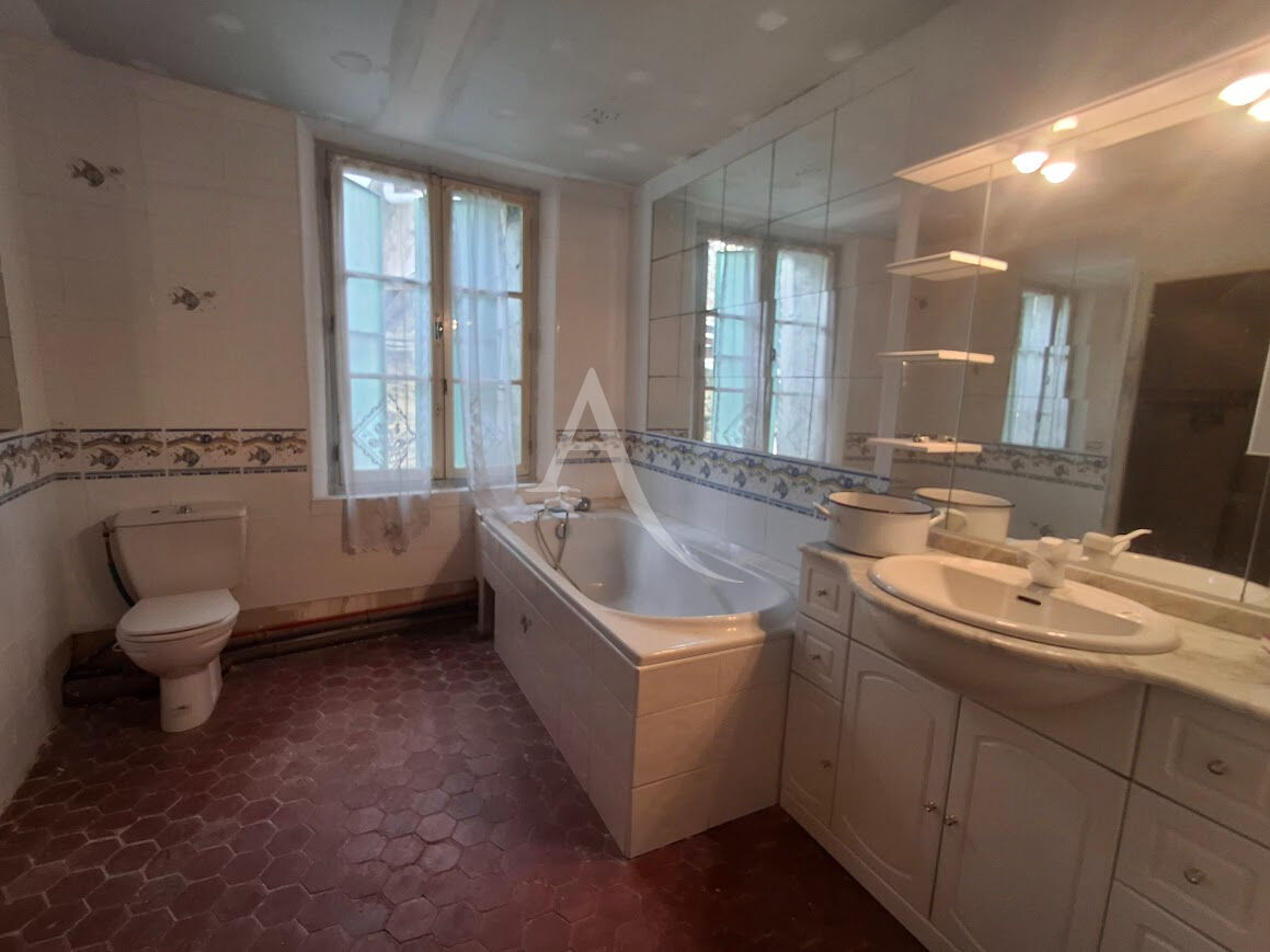 Photo LE POUJOL SUR ORB Maison coquette à rénover image 2/6