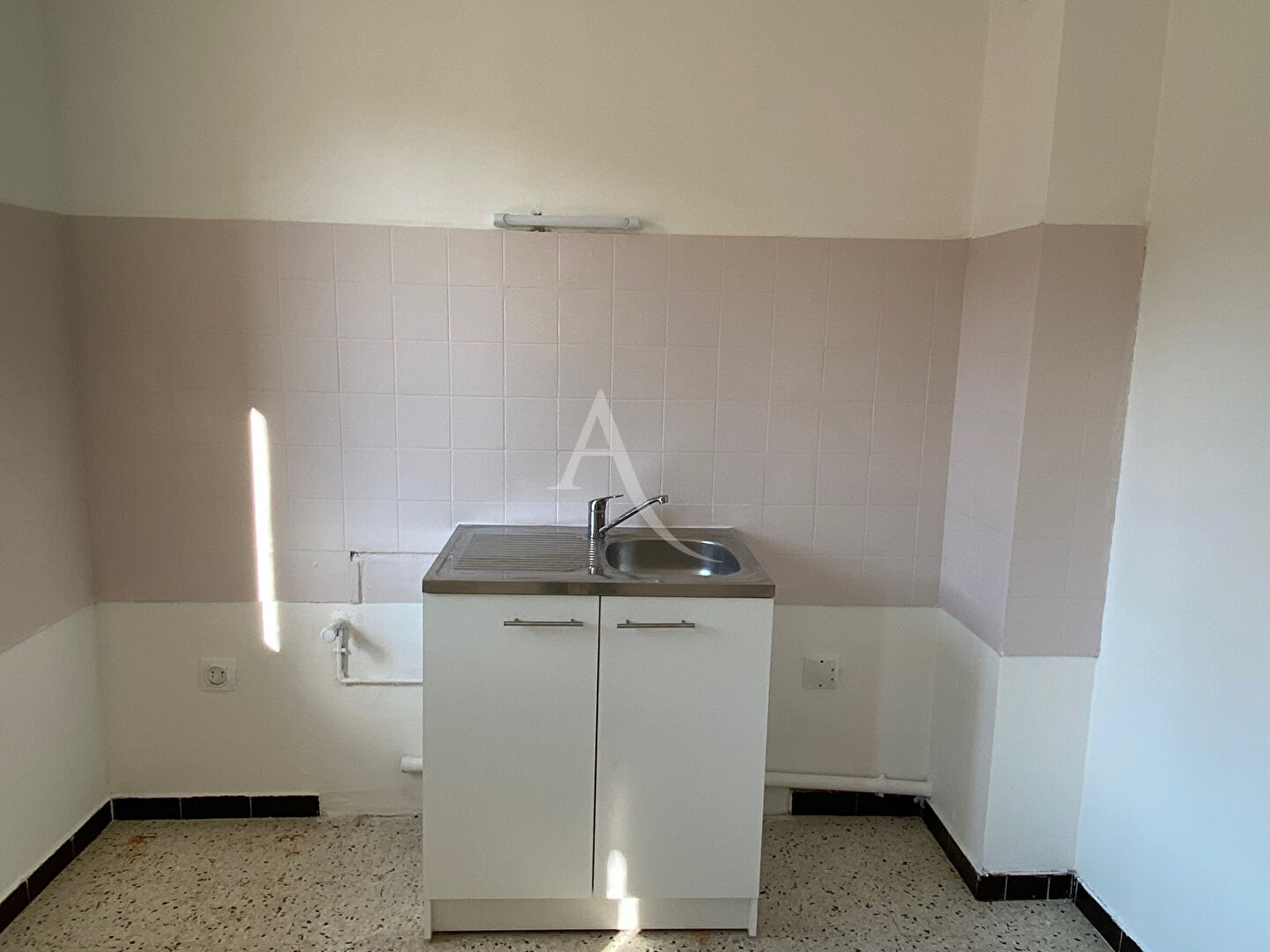 Photo BEDARIEUX - Appartement 2 pièce(s) - 42,20 m² - 400  CC image 3/6