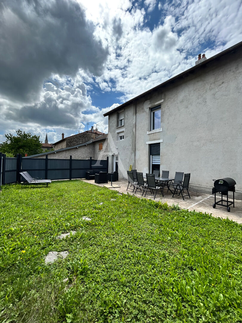 Photo Maison 6 pièce(s) 200 m2 image 5/6