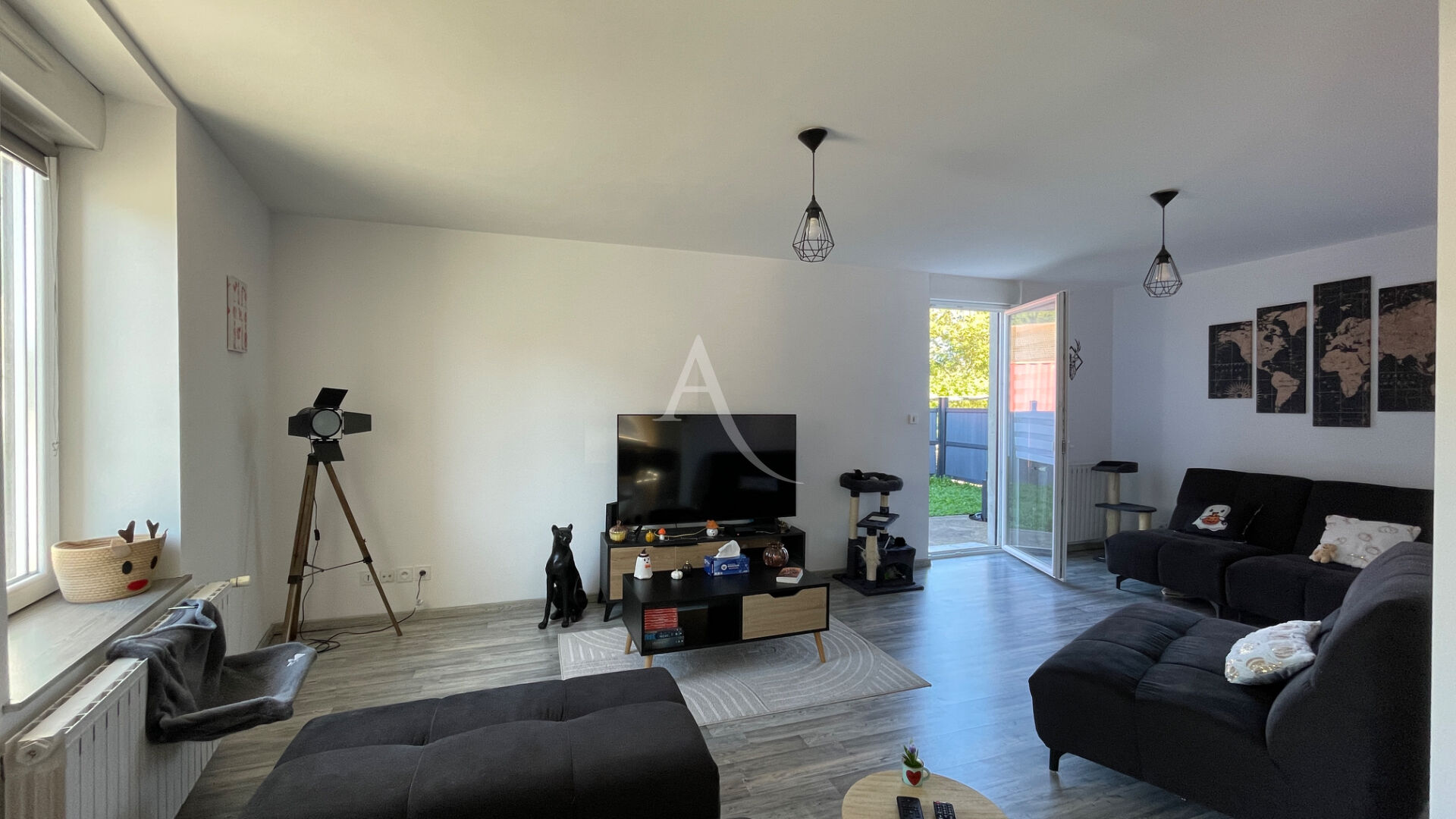 Photo Maison 6 pièce(s) 200 m2 image 6/6