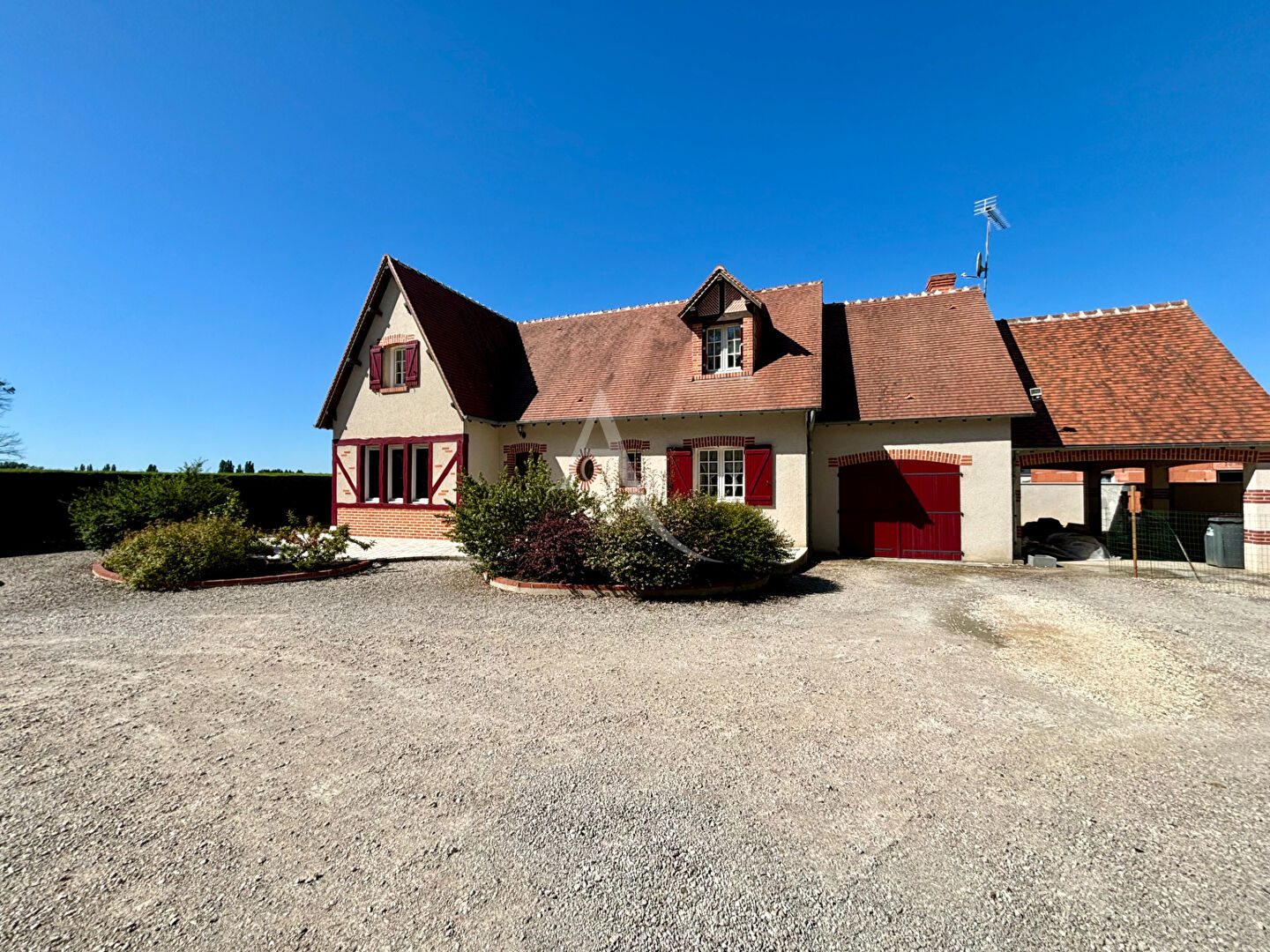 Agence immobilière de l'Adresse Contres