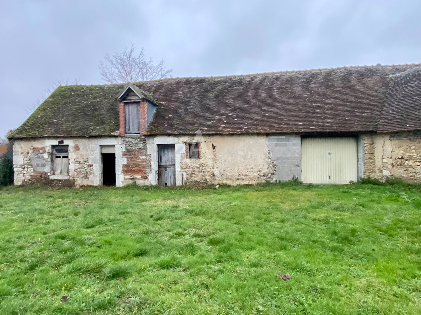 Agence immobilière de l'Adresse Contres