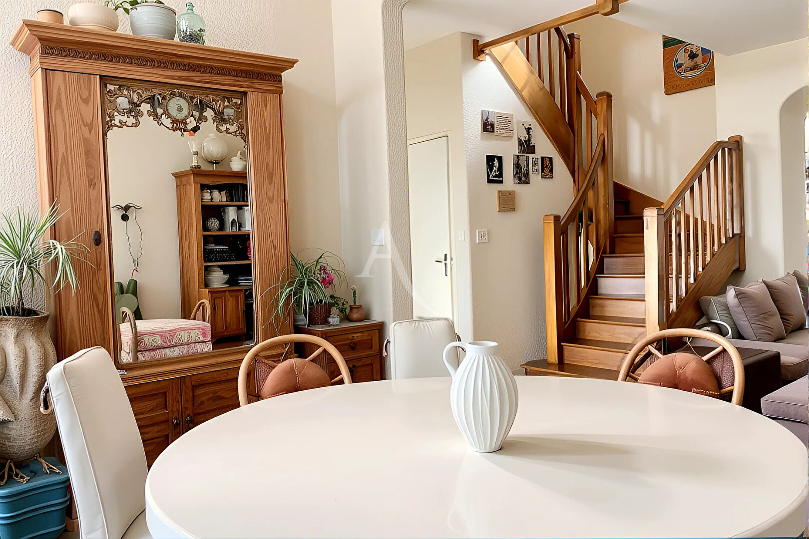 Agence immobilière de l'Adresse Contres