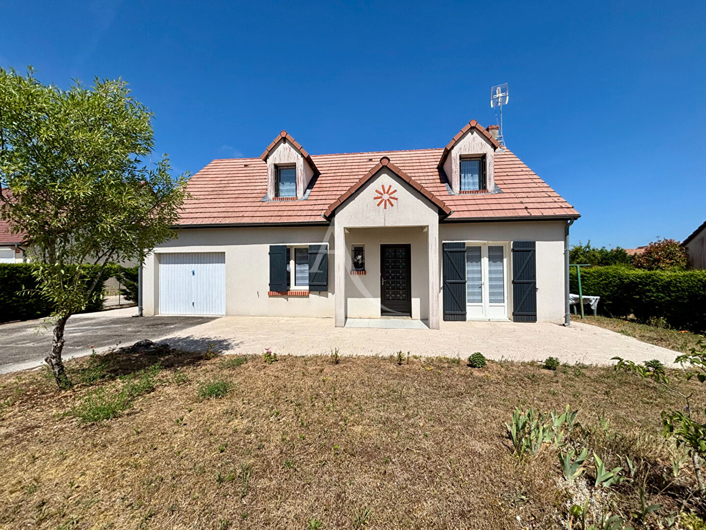 Agence immobilière de l'Adresse Contres