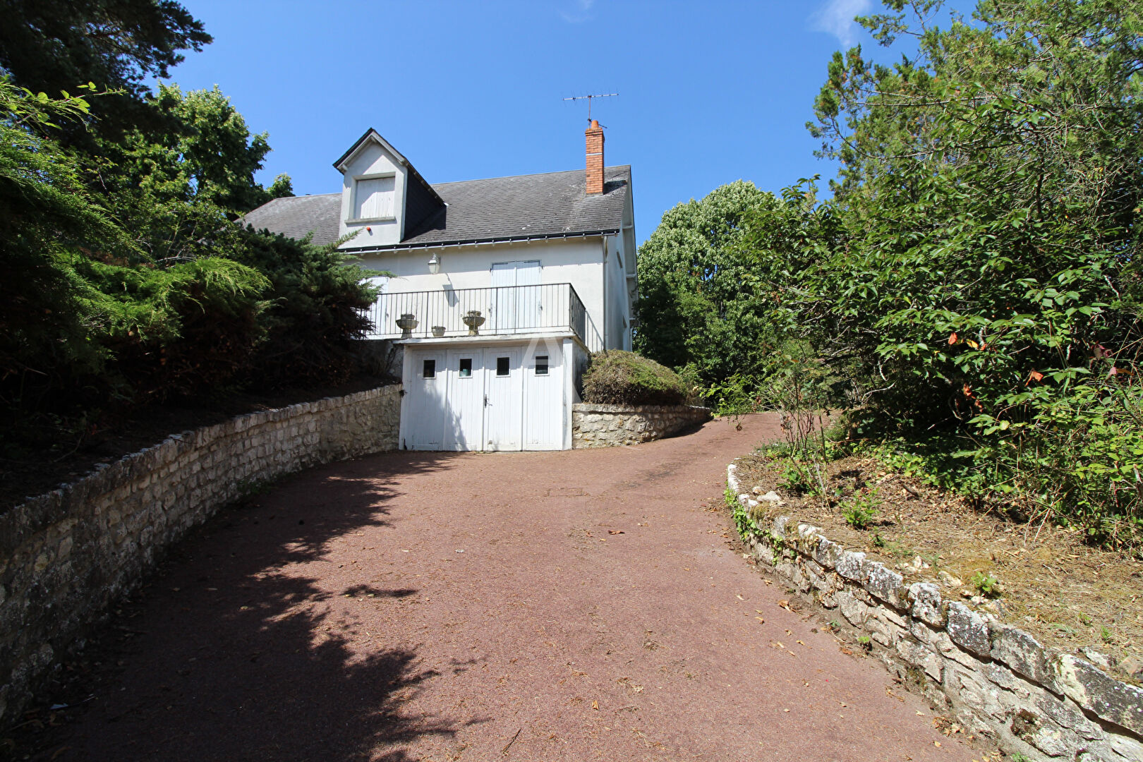 Agence immobilière de 
 L'Adresse  CABINET PAUTOUT - L'ADRESSE LA VALLÉE DU CHER - BLÉRÉ 
