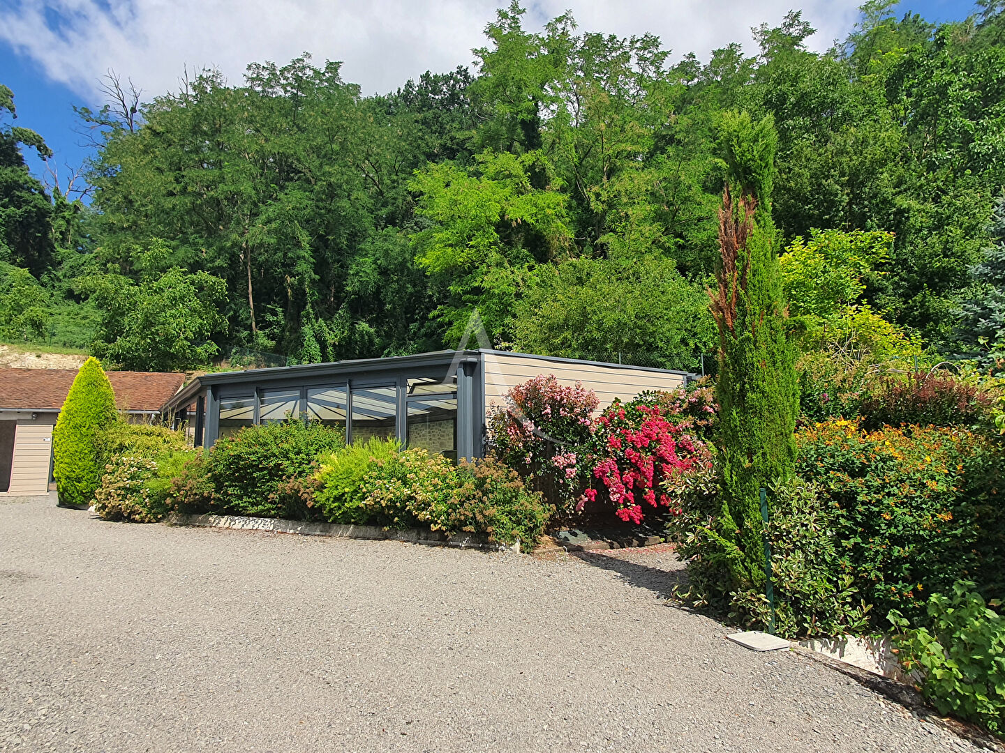 Photo ENSEMBLE IMMOBILIER À VENDRE PROCHE DE SAINT AIGNAN SUR CHER image 3/6