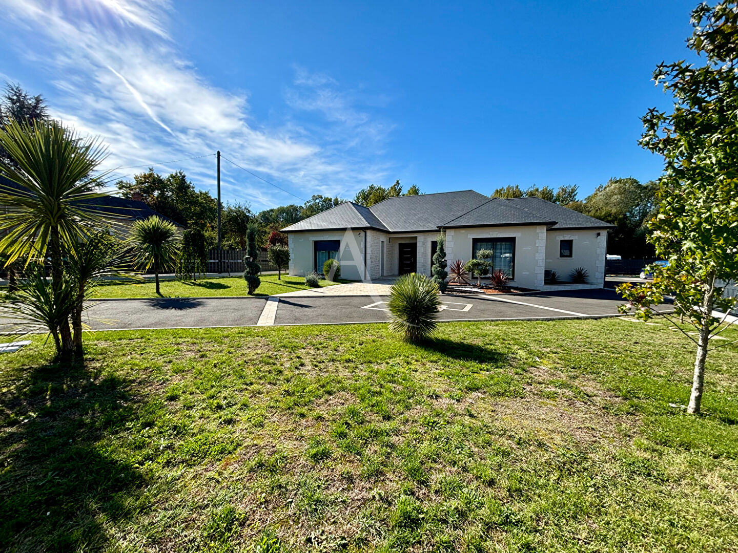 Photo Maison contemporaine proche des commodités image 2/6