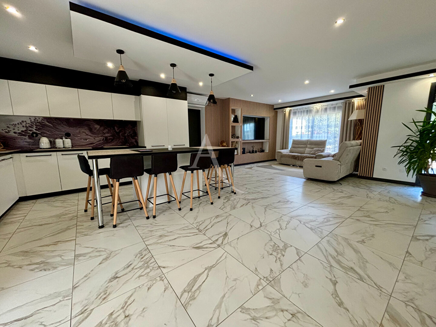 Photo Maison contemporaine proche des commodités image 5/6