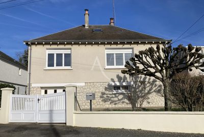 Agence immobilière de L'Adresse  CABINET PAUTOUT
