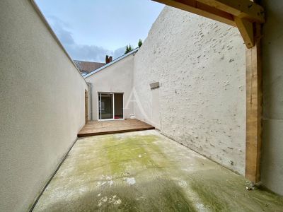 Agence immobilière de l'Adresse Contres