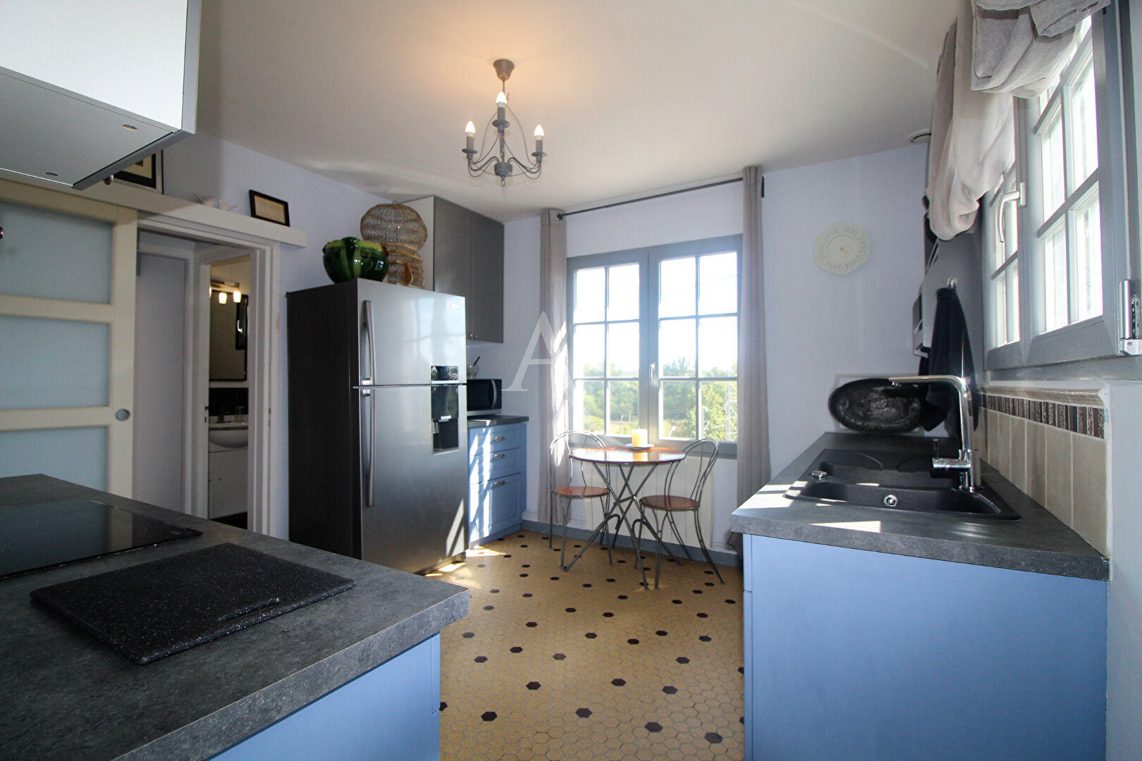 Photo Maison de pays -2 ou 3 chambres - Bourré image 2/6