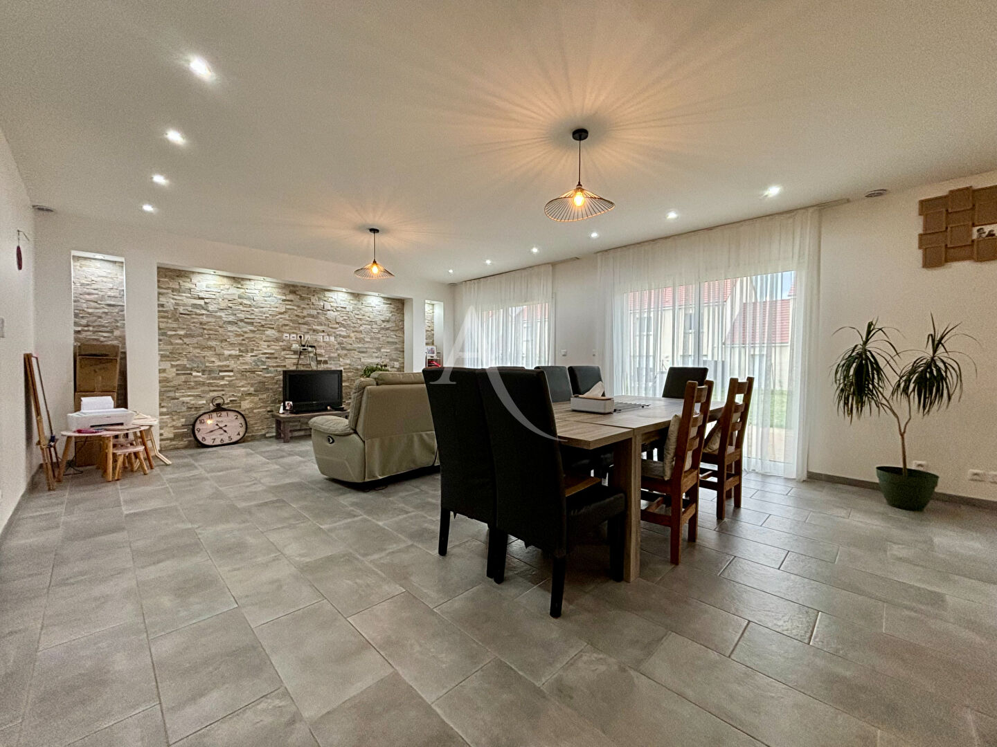 Photo Maison de plain pied avec combles pré-aménagés image 5/6