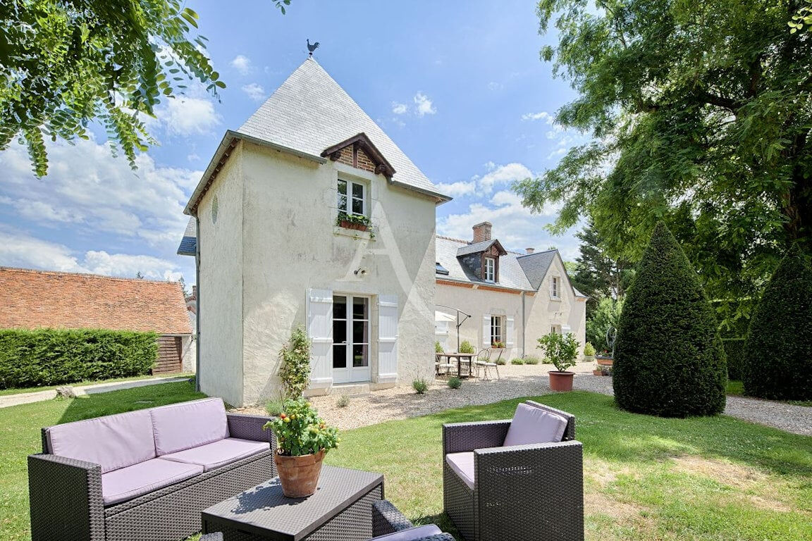 Agence immobilière de l'Adresse Contres
