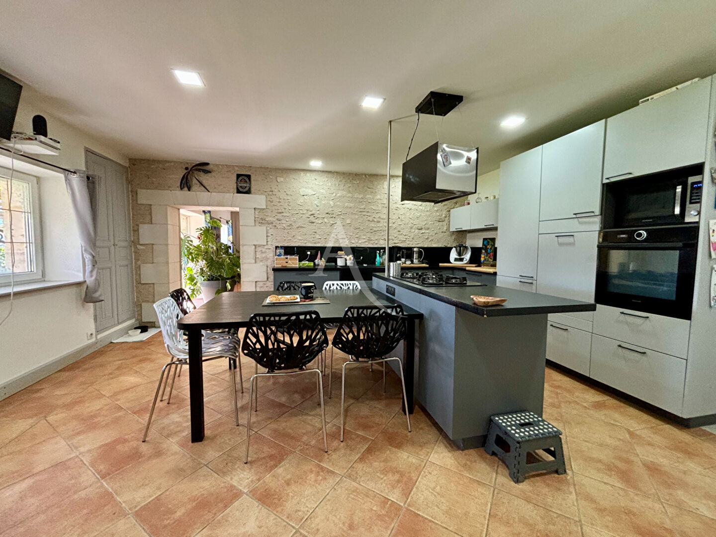 Photo Ensemble immobilier champêtre image 4/6