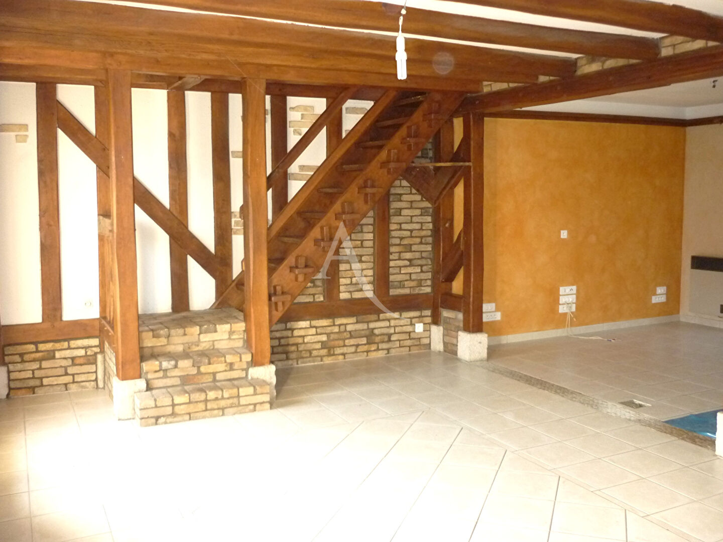 Photo Maison Dhuizon 7 pièce(s) 191.09 m2 image 2/6