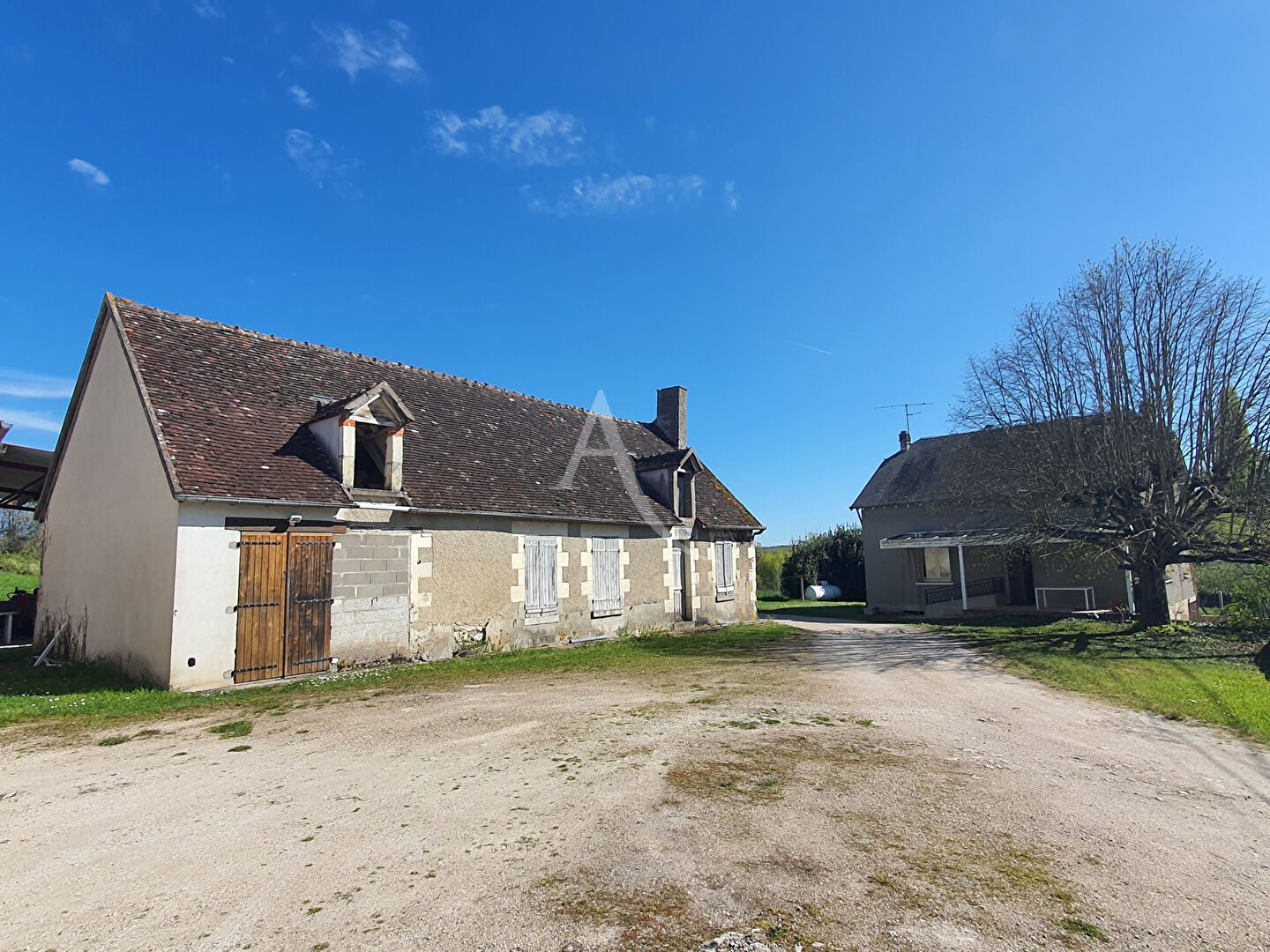 Photo ENSEMBLE IMMOBILIER À VENDRE À NOYERS SUR CHER image 1/6