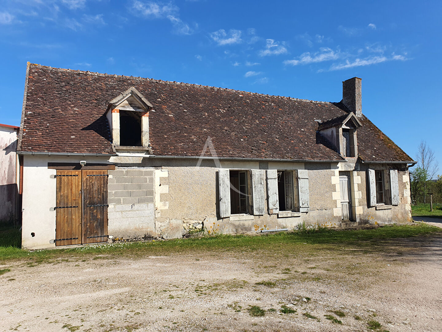Photo ENSEMBLE IMMOBILIER À VENDRE À NOYERS SUR CHER image 3/6