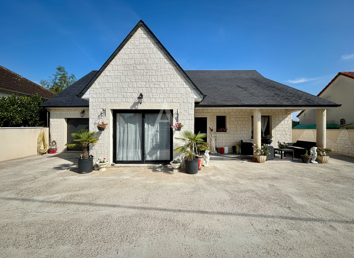Agence immobilière de l'Adresse Contres