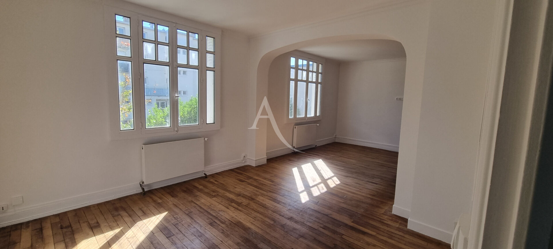 Photo Blois Maison atypique 156 m2 proche gare. image 2/6
