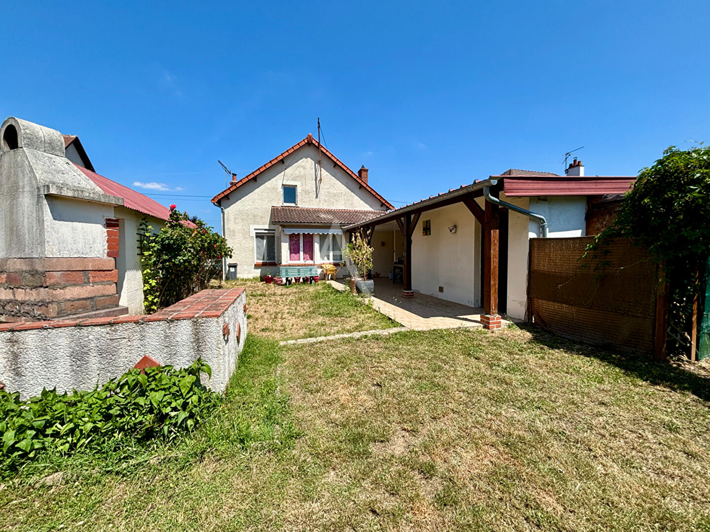 Agence immobilière de l'Adresse Contres