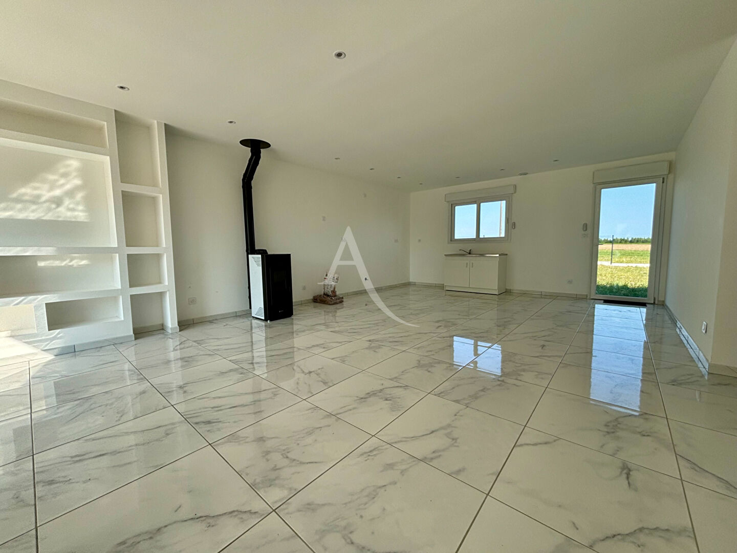 Photo Maison de plain pied en campgane image 2/6