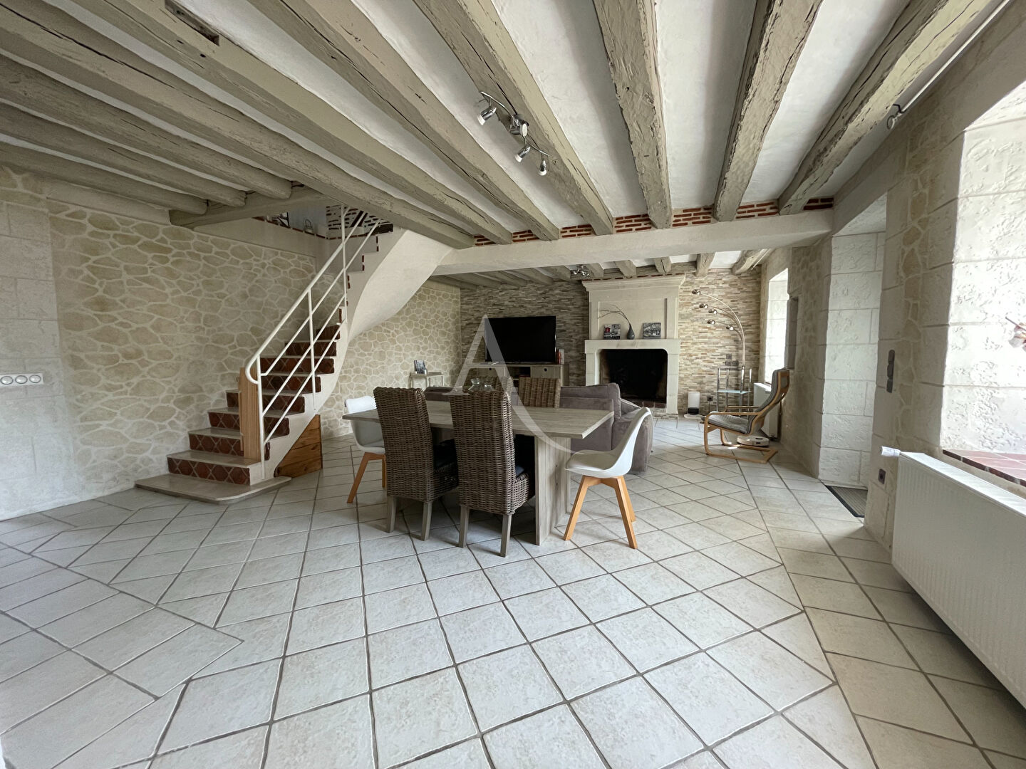 Photo Maison ancienne - 140 m² - Saint Julien De Chedon image 2/6