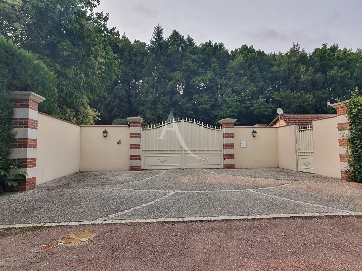 Photo PROPRIÉTÉ À VENDRE À MAREUIL SUR CHER image 3/6